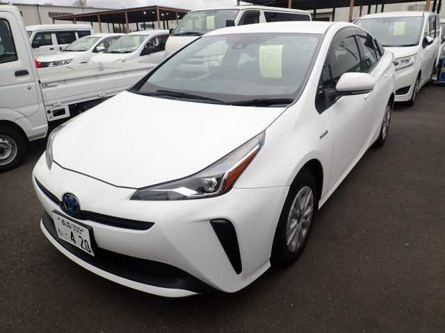 TOYOTA PRIUS 2019