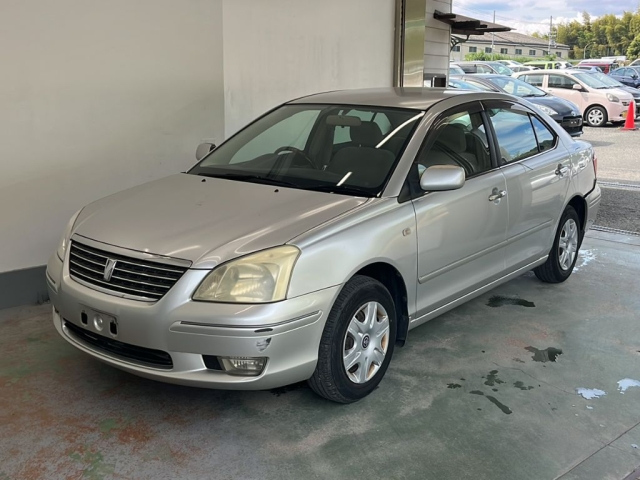 TOYOTA PREMIO 2003