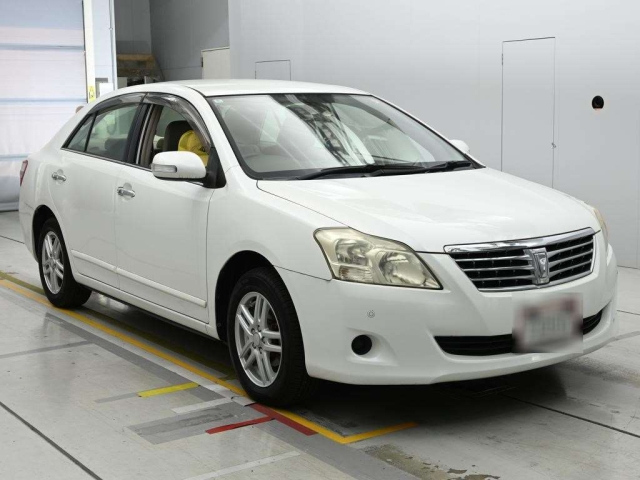 TOYOTA PREMIO