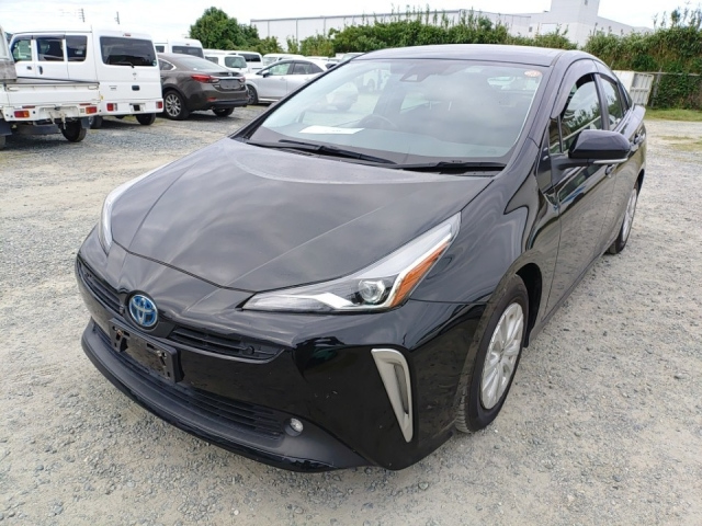 TOYOTA PRIUS 2022