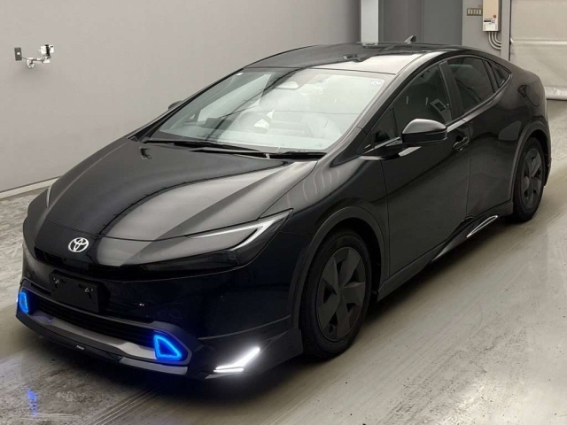 TOYOTA PRIUS 2026
