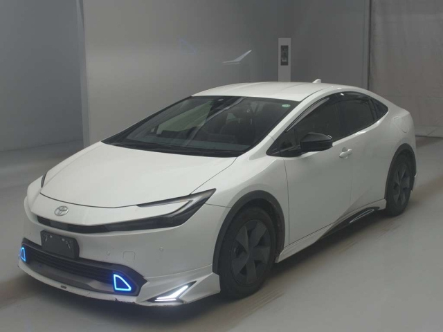 TOYOTA PRIUS 2024