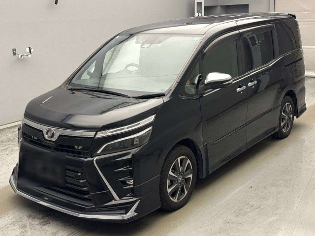 TOYOTA NOAH 2019