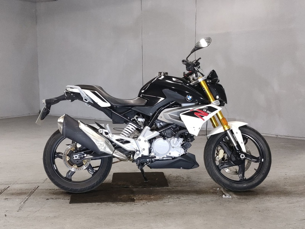 BMW G310R